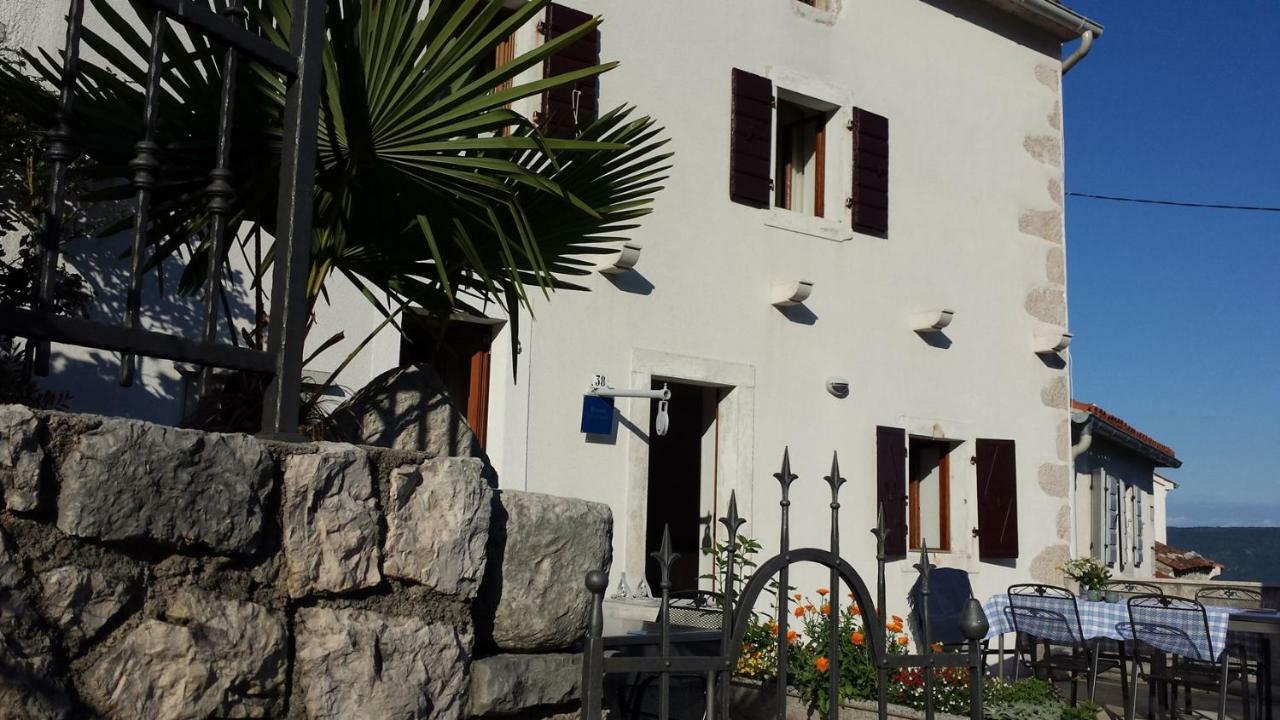 Apartment Vedran - Brsec Old Town Exterior foto